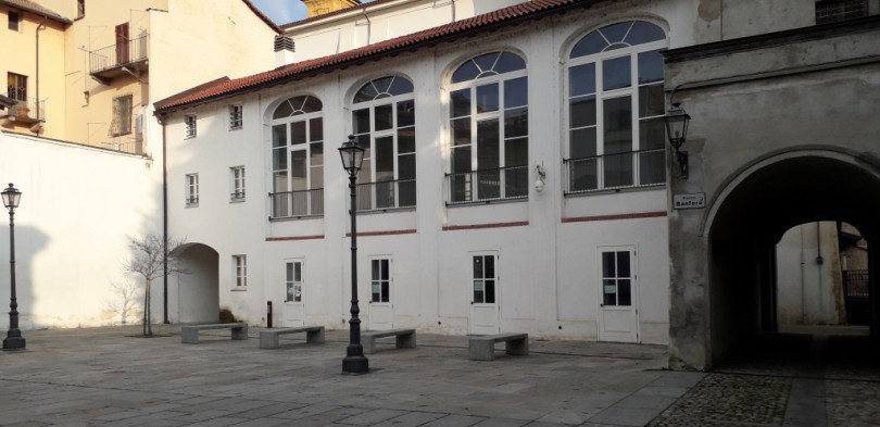 A Trino il cambio nomi alle piazze continua a fare discutere